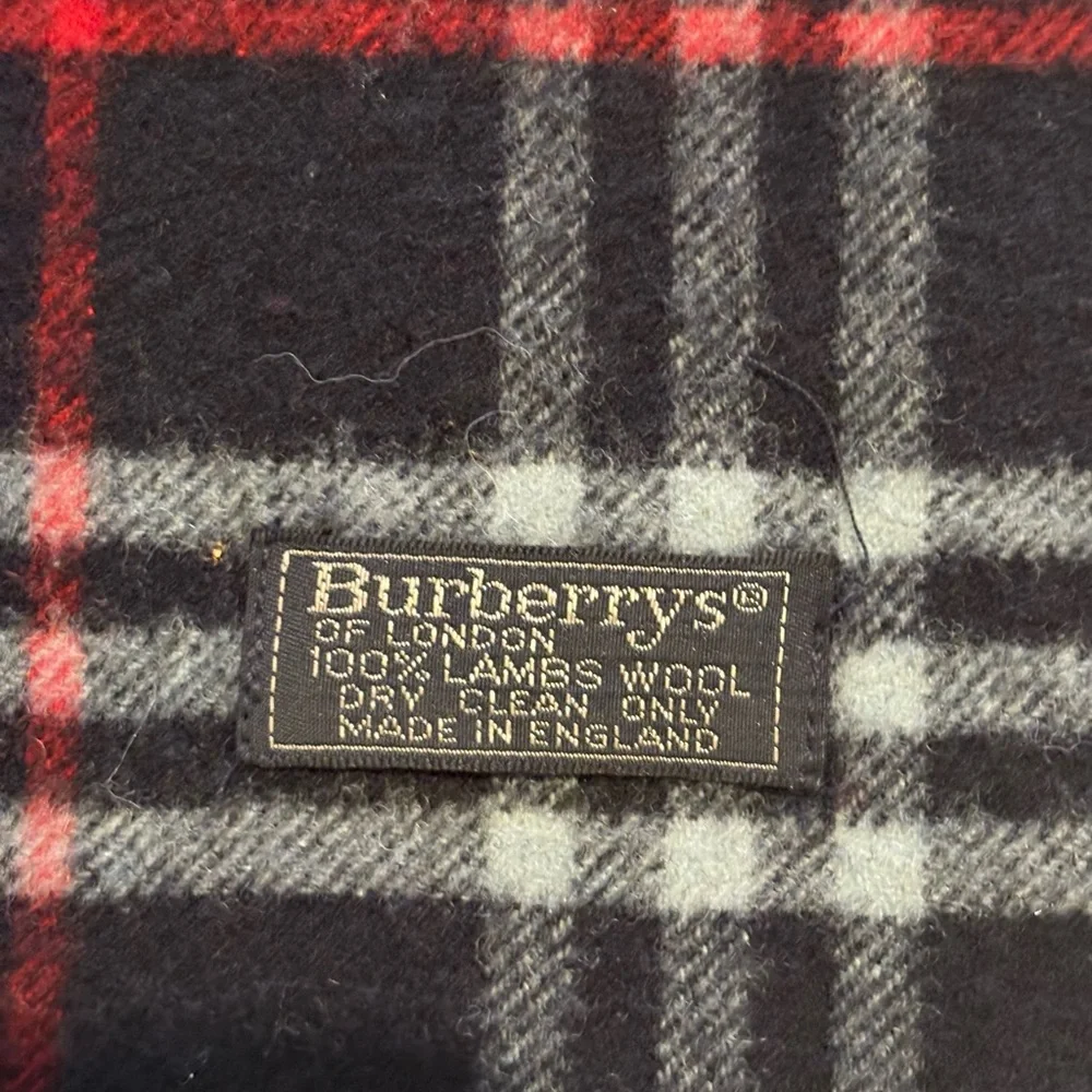Burberry Dark Blue Lamb’s Wool Plaid Scarf - Picture 3 of 7